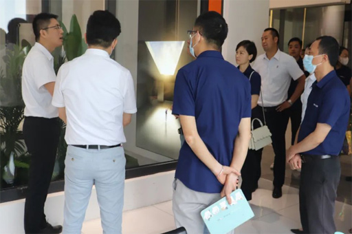 富軒全屋門(mén)窗與HANS漢獅高層管理團隊舉辦交流會(huì )